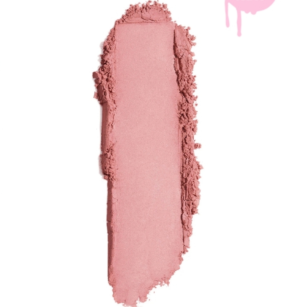 🦋 New Kylie x Stormi Flutter Blush - Picture 7 of 9